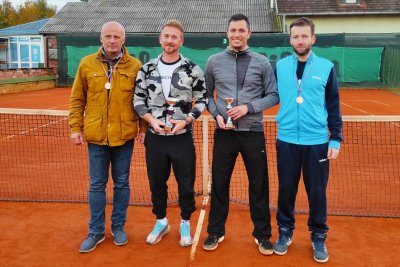 Na prvom teniskom Prvenstvu Varaždinske županije pobjednici Hrvoje Šipuš i Mario Zagorščak