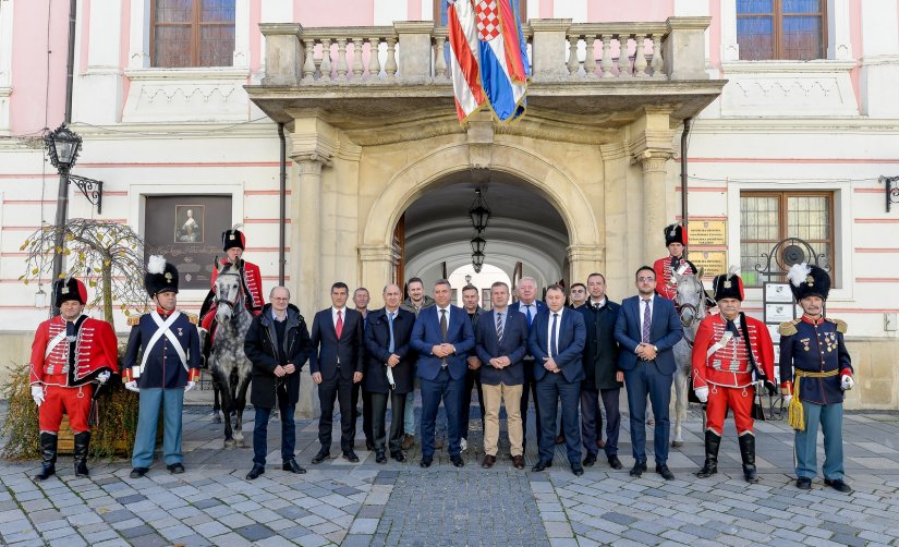 Odbor za obranu u Varaždinu: "Bili bismo najsretniji kad bi naoružanje i oprema bili domaćih proizvođača"