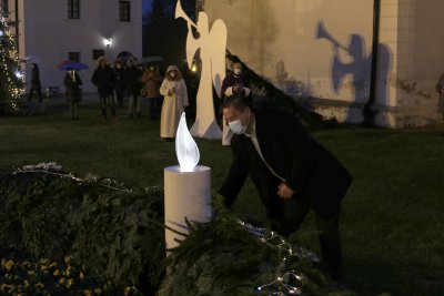 FOTO GRAD LEPOGLAVA Upaljena prva adventska svijeća, kojom je označen i početak proslave Dana grada