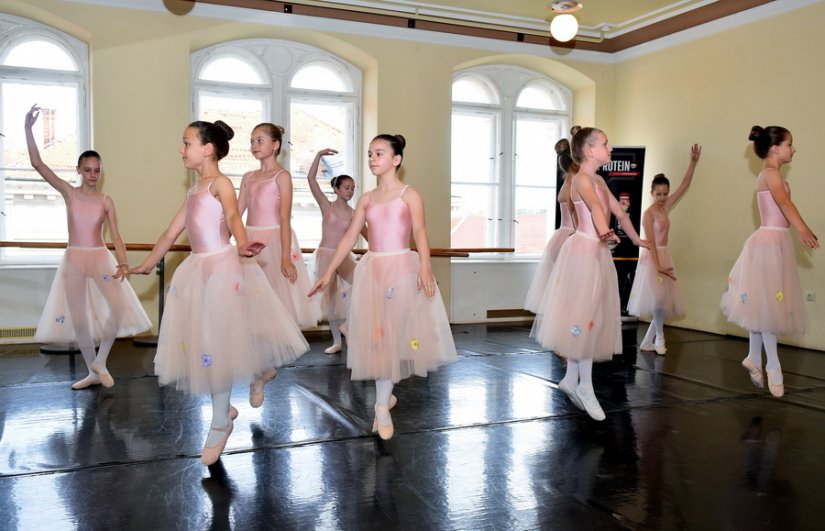 U varaždinskom HNK danas završni sat balerina Udruge klasičnog baleta Vindija