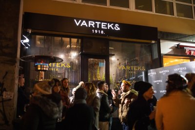 FOTO U centru Zagreba otvoren Varteksov salon šivanja po mjeri