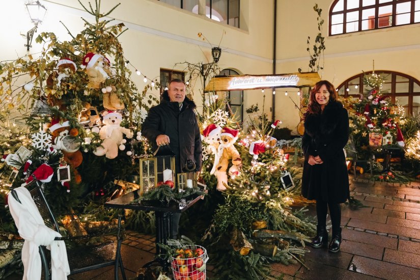 Čestitka župana Anđelka Stričaka i njegove zamjenice Silvije Zagorec povodom Božića