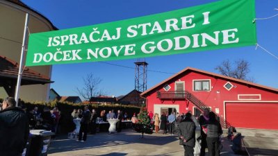 FOTO Dočekom u podne Vidovec ispratio staru i dočekao novu godinu!