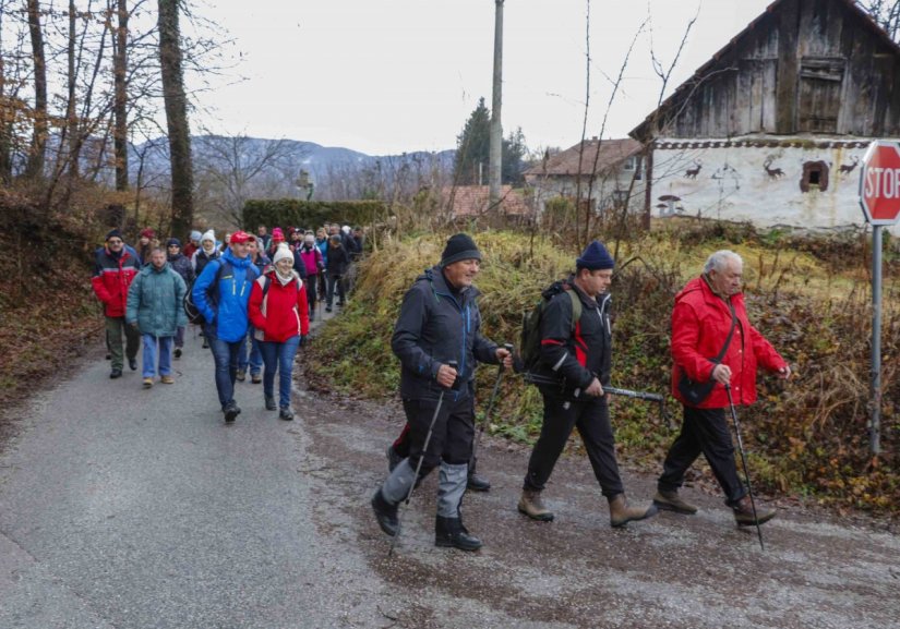 U tradicionalnom blagdanskom pješačenju DŠR-a Lančić-Knapić sudjelovalo 119 izletnika