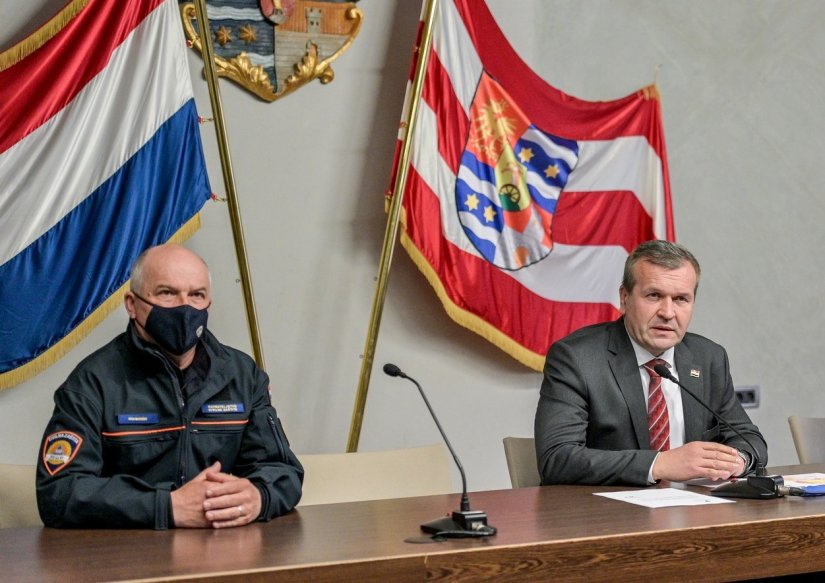 Radni sastanak načelnika i gradonačelnika sa županom o mogućem prihvatu izbjeglica u Ukrajini