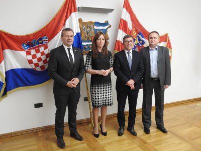 Župan Anđelko Stričak ugostio počasnog hrvatskog konzula u Republici Mađarskoj Atilu Kosa