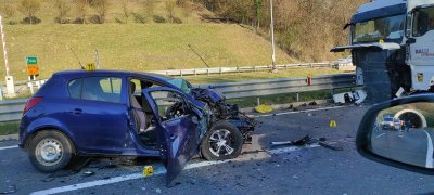 FOTO Teška prometna nesreća na autocesti, smrtno stradao 44-godišnjak