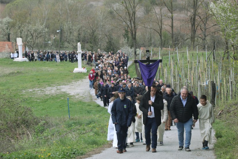 U Lepoglavi održana pobožnost križnog puta