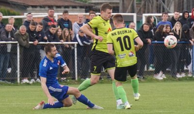 FOTO U odličnom derbiju pred velikim brojim gledatelja Bednja slavila u Nedeljancu