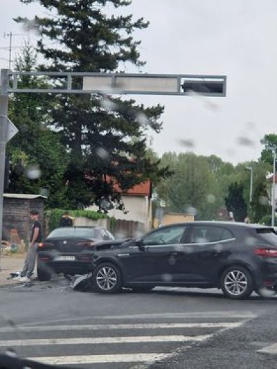 VIDEO Dvije prometne nesreće tijekom vikenda; jedna na Optujskoj ulici, a druga u Šemovcu