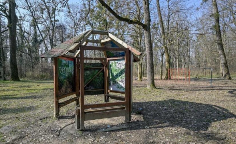 Na dječjem igralištu u Dravskoj šumi demontirao i otuđio više drvenih panela i drvena sjedišta za klupe