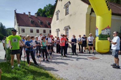 NORDIJSKO HODANJE Na Trakošćanu 800 hodača, dvostruko više nego na festivalu prije korone!