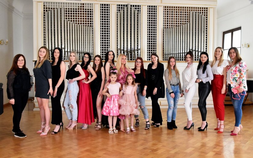 FOTO U Glazbenoj školi Varaždin održan Casting za Miss Beauty