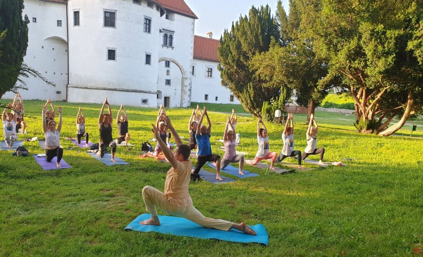 Besplatnim satom joge ove subote obilježava se Međunarodni dan joge