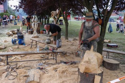 DANI GRADA IVANCA Vikend obilježili festival kiparenja, brdska utrka, dječja smotra folklora...