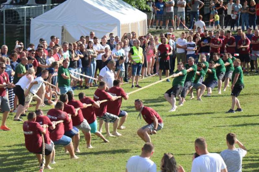 FOTO U Višnjici održan 26. Hrvatski festival sportske rekreacije na selu