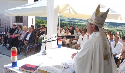 U Radešiću, u Općini Breznički Hum, blagoslovljena novoizgrađena kapela Alojzija Stepinca i nevine djece