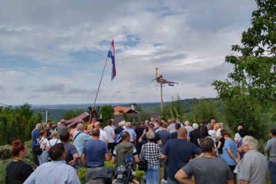FOTO Na topličkom Višogradu podignut klopotec; na ceremoniji gradonačelnica Ratković i župan Stričak