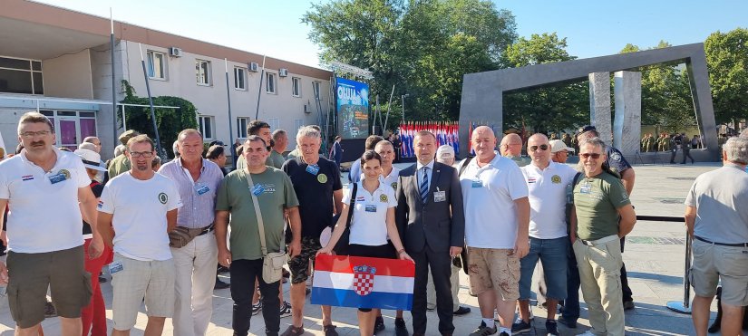 FOTO Rode u Kninu na obilježavanju Dana pobjede i domovinske zahvalnosti