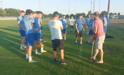 Kapetan Varaždina dva dana nakon teške ozljede u Osijeku sa štakama došao na trening