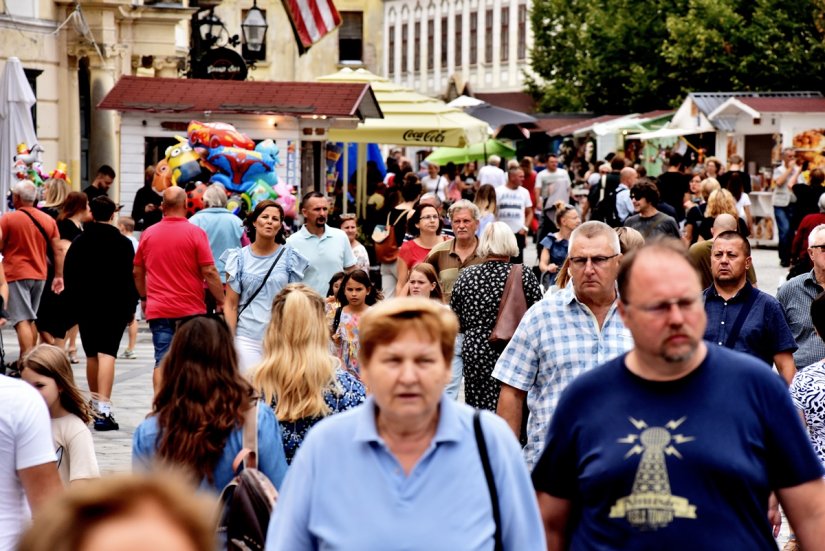 Nedjeljni program Špancirfesta: Petar Grašo, hit predstava iz Srbije, ugođaj karnevalske Venecije...