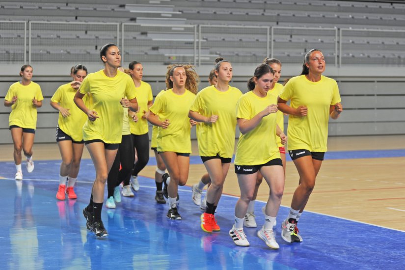 Pomlađeni sastav Koke otvara sezonu Prve HRL za žene gostovanjem kod Bjelovara