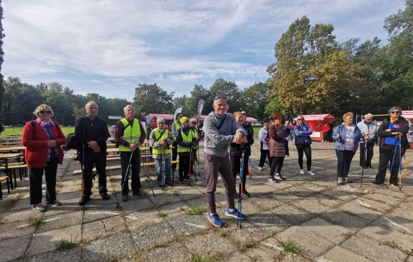 FOTO Sport, rekreacija i zdrav način života - Varaždinci uživali u Danu na Dravi