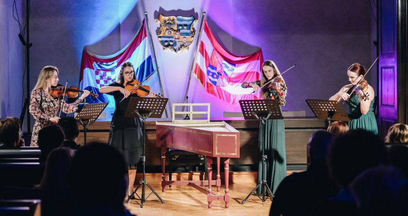 FOTO Županijska palača domaćin vrhunskog koncerta glazbenika iz Zagreba, Splita, Osijeka i Pule