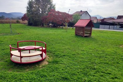 VARAŽDINSKE TOPLICE Obnovljeno pet dječjih igrališta – gradonačelnica Ratković: Osluškujemo potrebe građana