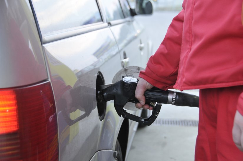 Vlada ograničila cijene goriva na još sedam dana