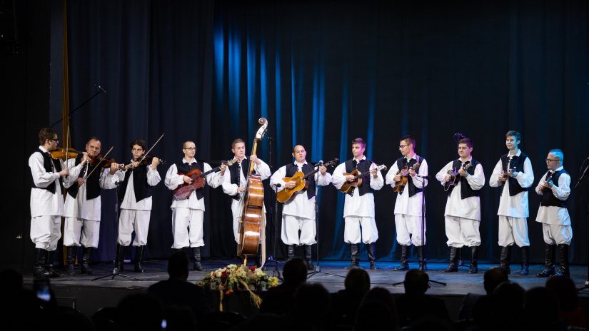 Zlatna plaketa i Grand Prix za Tamburaški sastav Varaždinskog folklornog ansambla