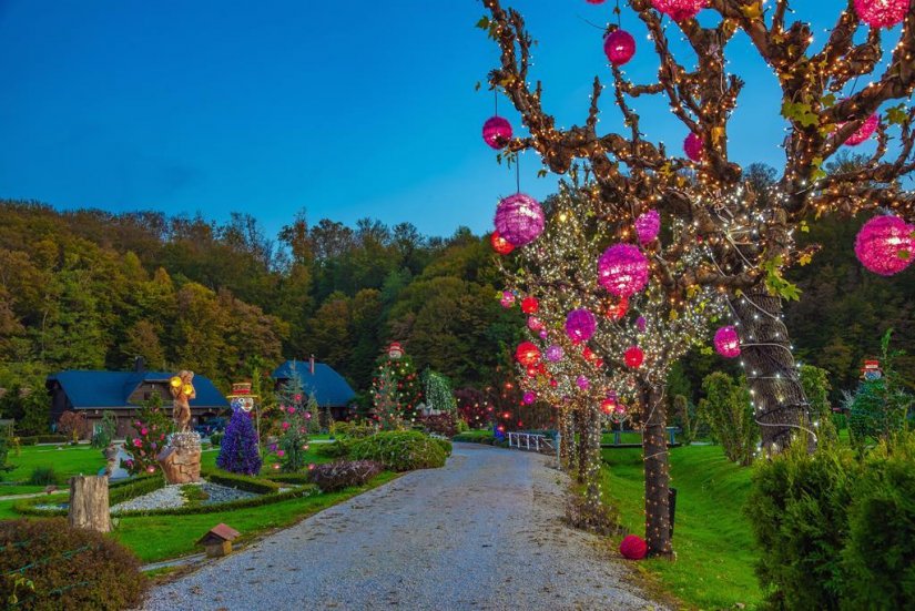 Svoja vrata otvara čarolija svjetla na imanju Salaj u Grabovnici