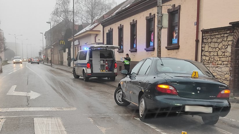 FOTO Nalet automobila na pješakinju (17) nedaleko od varaždinskog McDonaldsa