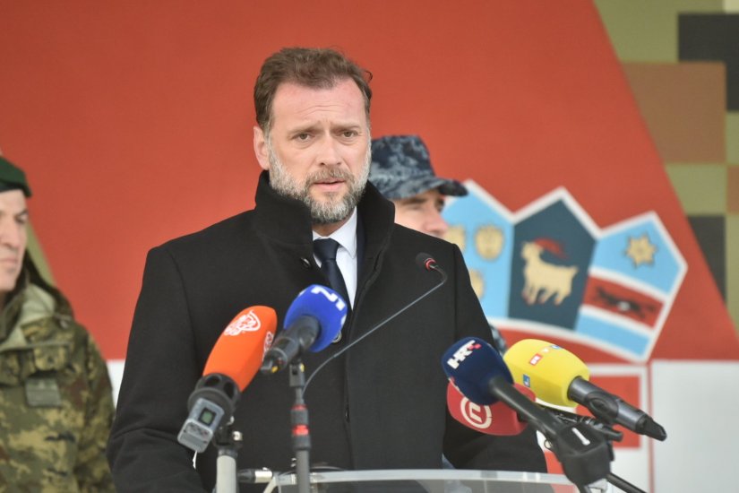Ministar obrane Banožić čestitao Pumama: Hvala vam za slobodu!