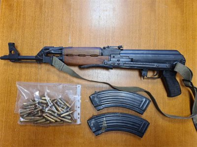 Čakovečkim policajcima dragovoljno predan Kalašnjikov, a u Pleškovcu pronađena ručna bomba