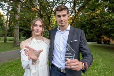 Prošlogodišnji laureati Enes Garibović i Klara Koščak