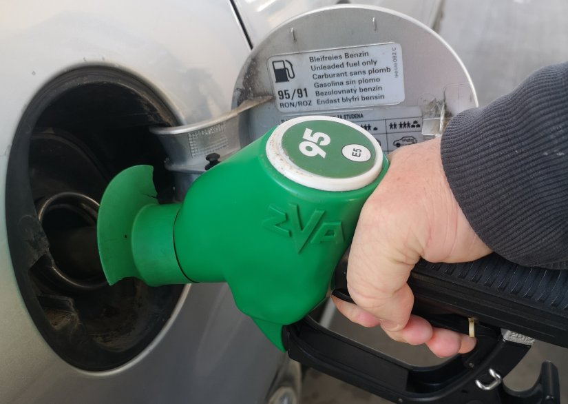 Ukradenom karticom tvrtke na benzinskim postajama više puta plaćao gorivo i firmu oštetio za više tisuća eura
