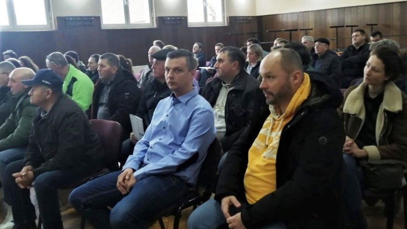 LAG Sjeverozapad i Ministarstvo poljoprivrede organizirali predavanje za poljoprivrednike i u Petrijancu