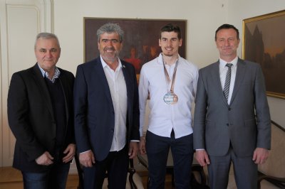 FOTO Gradonačelnik Varaždina dočekao srebrnog Enesa Garibovića