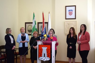 Barbara Antolić Vupora u inicijativi &quot;Niti jedna nije sama!&quot;: Napad na žene je djelo kukavica i slabića