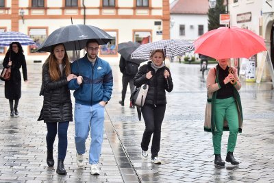 Danas promjenjivo, povremena kiša, ujutro svježije, a danju malo toplije