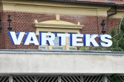 Bakić gotovo rasprodao svoje dionice Varteksa; novi dioničar varaždinskog tekstilca je poduzetnik Antonio Popić