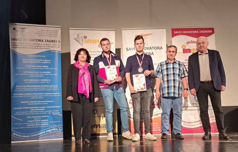 Učenici Elektrostrojarske škole osvojili zlatnu medalju za Samohodnu robotsku platformu