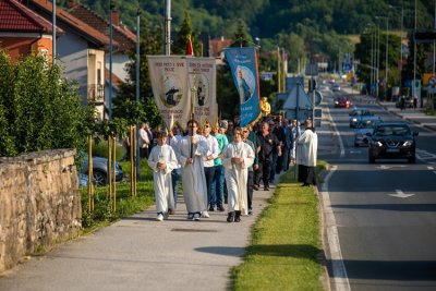 FOTO Uz blagdan sv. Antuna u Novom Marofu procesija koja je okupila mnoštvo vjernika