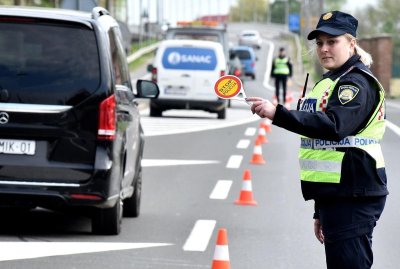 Za sve koji idu prema Čakovcu: zatvorena cesta zbog pada betonskog bloka