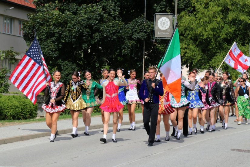 FOTO Međunarodni festival COFA: Lepoglava uživala u folklornom spektaklu