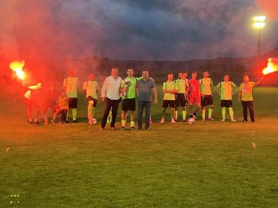 Odigran tradicionalni memorijal Dražen Obrstar-Cac, momčad Bednje primila pehar i ugostila BSK-a