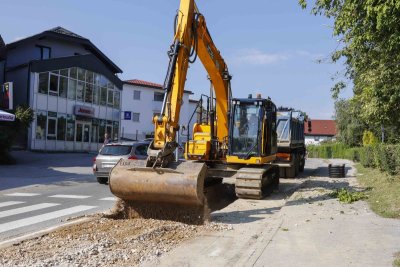 AGLOMERACIJA IVANEC Raspored radova do 25. kolovoza, pripreme za asfaltiranje u Ulici Pahinsko