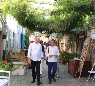 FOTO Gradonačelnici Splita i Varaždina družili se na Špancirfestu