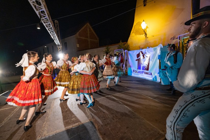 FOTO Svečanim otvorenjem sinoć započela 7. po redu FolkoFonija